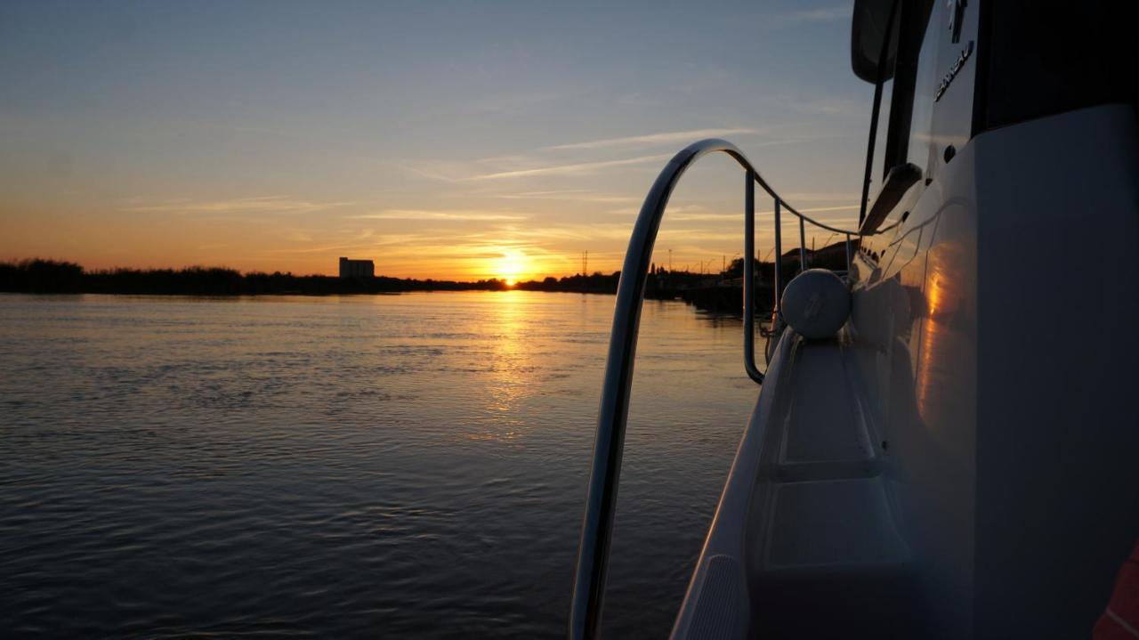 La Rochelle Sur L'Eau Ξενοδοχείο Εξωτερικό φωτογραφία